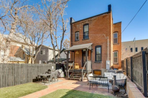 1 Mi to Coors Field Cozy Denver Studio with Patio!